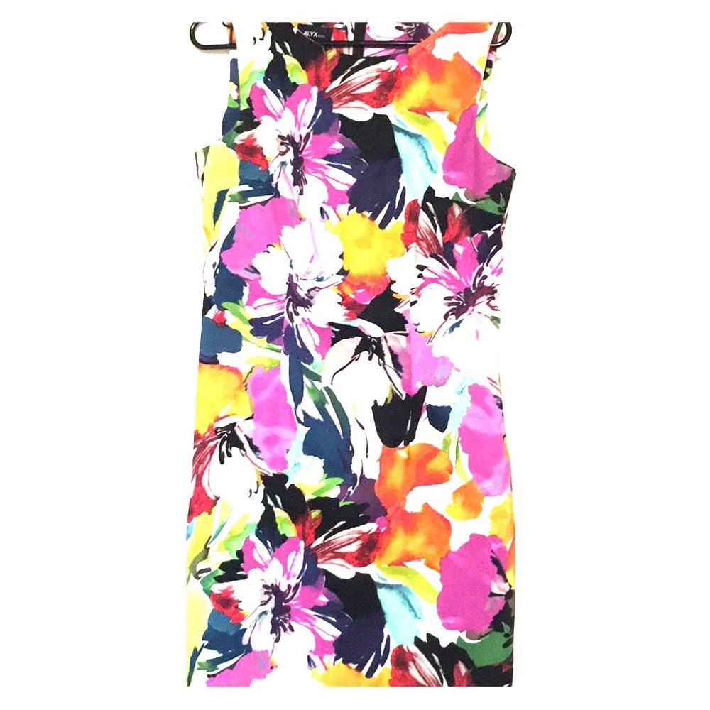 Short flowered dress